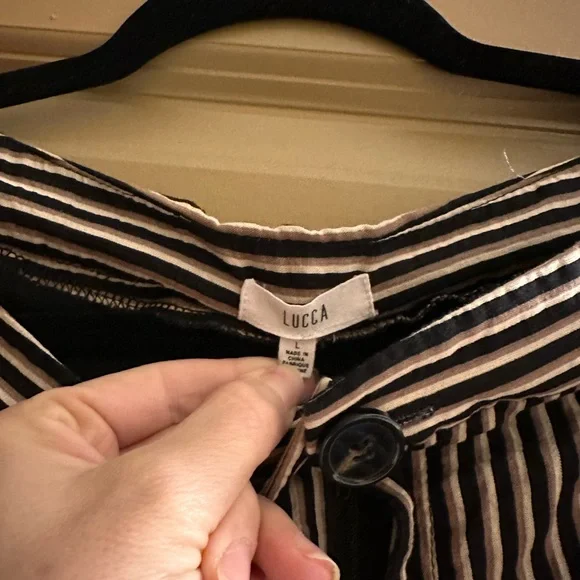 Lucca Flared Pants - Picture 2 of 3